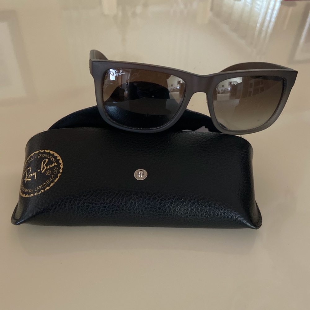 Sun Glasses - image 1